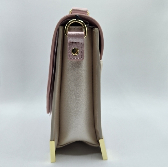 Loungefly Sailor Moon Scepter Latch Pink Handbag Crossbody - Picture 5 of 11